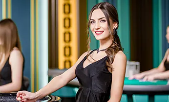 Đội ngũ chuyên gia của hitclub khuyến mãi đang hợp tác trong một văn phòng hiện đại, thể hiện sự tận tâm và chuyên nghiệp trong ngành cá cược trực tuyến